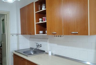 APARTAMENT DE ÎNCHIRIAT CU 3 CAMERE IN ZONA PAJURA SEC.1 APARTAMENT DE ÎNCHIRIAT CU 3 CAMERE IN ZONA PAJURA SEC.1 - 6