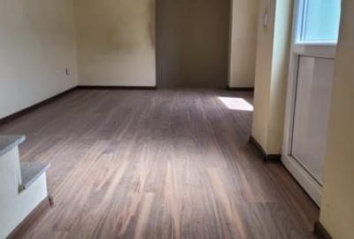 Casă cu 6 camere cu Teren 511 Mp în Central - 11