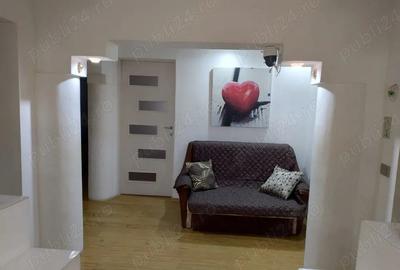 Apartament cu 3 camere decomandat în Central - 2