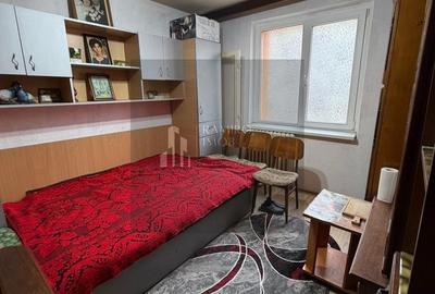 Apartament cu 4 camere decomandat în Sălaj - 6