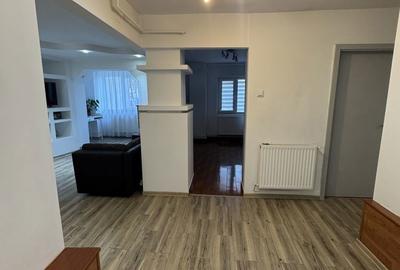 Apartament cu 3 camere decomandat în Rolast - 6