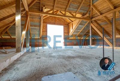 Casă cu Teren 1051 Mp în Central - 4