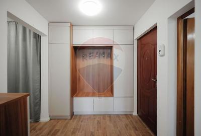 Apartament cu 3 camere decomandat, mobilat în Rogerius - 6