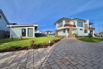 Casǎ de Lux - 1084 mp teren - 275 mp utili + Pod + Saunǎ + Studio Yoga - 4