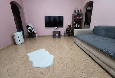 Apartament cu 3 camere semidecomandat în Giulești - 2