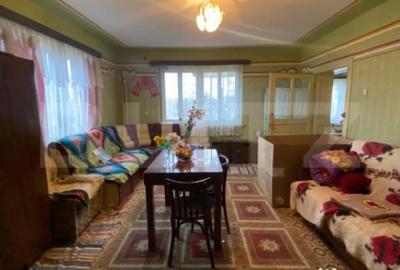 Casă cu 4 camere cu Teren 2400 Mp în Central - 3