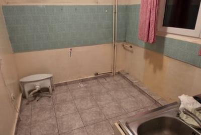 Vanzare 2 camere Drumul Taberei piata - 9