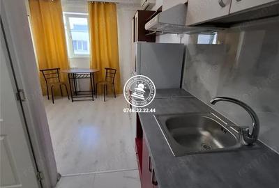 Garsoniera de vanzare Bularga-Baza 3! - 2