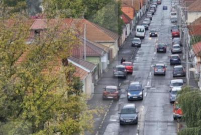 Apartament 2 camere, decomandat, 2 balcoane Grigore Bal - 1