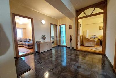 Apartament cu 4 camere decomandat în Transilvaniei - 6