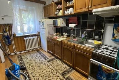 Apartament cu 3 camere decomandat în Carei - 7
