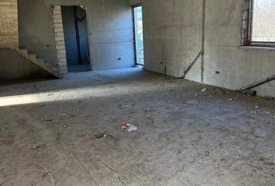 Casa cu teren 2000mp / Alunu - Valcea - 6