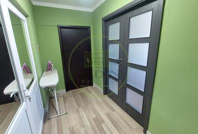 Apartament cu 4 camere decomandat, mobilat în Craiovița Nouă - 9