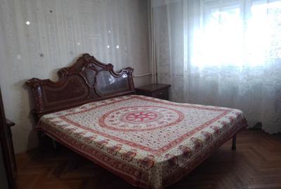 Apartament cu 3 camere decomandat în Vitan - 3
