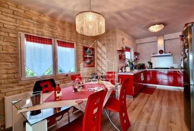 Vila cu terasa si piscina in Zadareni - 8