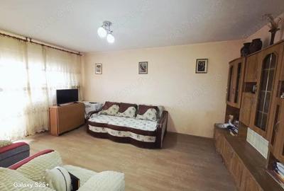 Apartament cu 2 camere decomandat în Dacia - 3