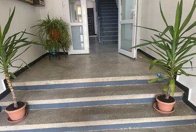 Apartament cu 3 camere, mobilat în Păcii - 15