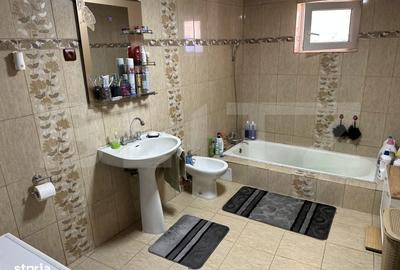 Casă cu 4 camere în Cârăști - 11