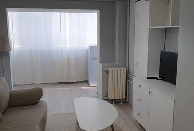 Garsonieră decomandată, mobilată în Stadion - 1