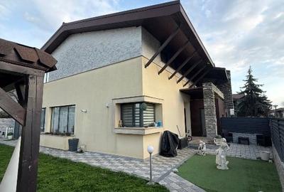 Duplex cu 5 camere cu Canalizare în Central - 3