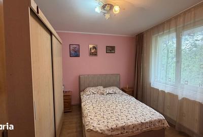 Apartament cu 3 camere semidecomandat în Central - 8
