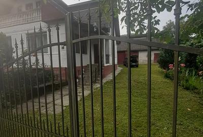 Casă cu 3 camere în Poiana Blenchii - 1