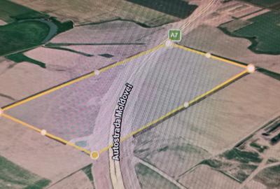 Teren agricol extravilan de 28 mp, în Pufești - 3