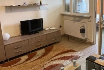 Garsoniera- Tractorul langa- Coresi Mall - 4