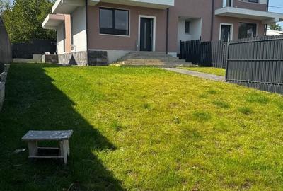Casă cu 5 camere cu Teren 234 Mp în Central - 10