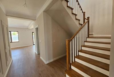 Casă cu 5 camere cu Teren 350 Mp în Aradului - 6