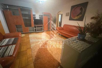 Apartament cu 2 camere 50 mpu,zona Confectii - 3