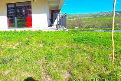 Garsonieră decomandată, mobilată în Bucium - 9