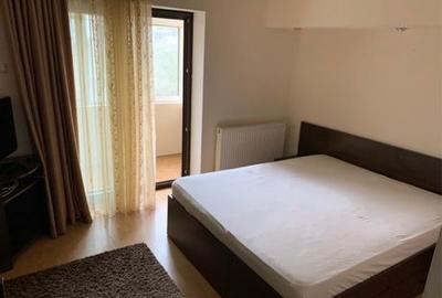 Apartament cu 3 camere decomandat în Central - 4