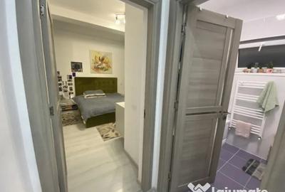 Apartament cu 3 camere decomandat în Tomis Nord - 2