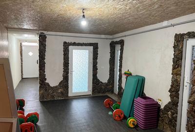 Casă cu 3 camere în Central - 8