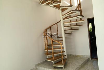 Proprietate Breaza Vila 1000mp , casa administrator , teren generos 3600mp - 37