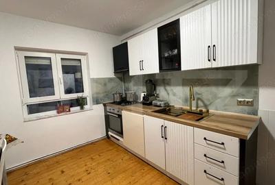 Casă cu 5 camere cu Teren 300 Mp în Central - 3