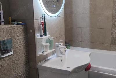 Apartament cu 3 camere decomandat în Central - 4
