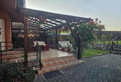 Casă cu 4 camere în Exterior Vest - 3