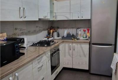 Casă cu 5 camere cu Teren 315 Mp în Central - 16