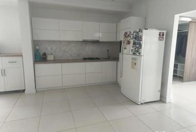 Spațiu comercial, de 2,100 mp, în Siret