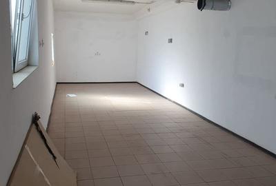 Spațiu comercial, de 1,100 mp, în Episcopia Bihorului - 1