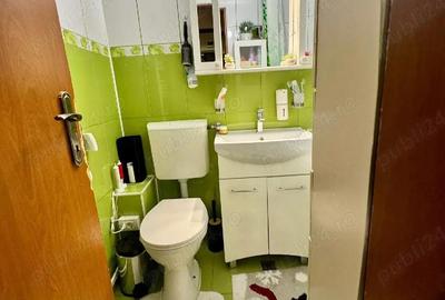 Apartament cu 2 camere decomandat în Micro 14 - 12