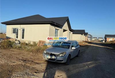 Casă cu 4 camere cu Teren 400 Mp în Săbăreni - 15