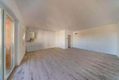 Apartament 2.5 camere de vanzare Arad - 4