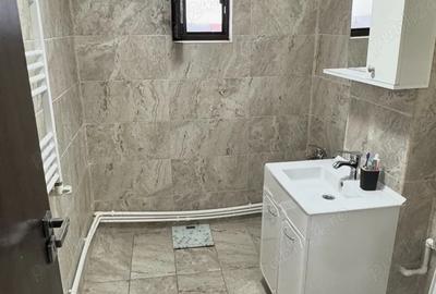 Apartament cu 4 camere decomandat în 1 Mai - 10