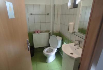 Spațiu comercial, de 200 mp, în 1 Mai - 4