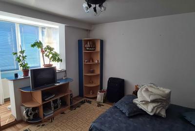 Apartament cu 3 camere decomandat în Central - 8