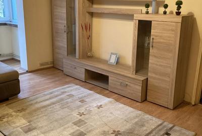 Apartament cu 2 camere semidecomandat în Central - 1