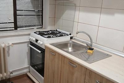 Garsonieră decomandată în Far - 4